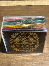 Six premium whole-leaf tea bags in six distinct flavors.
